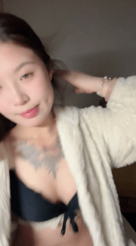 ♆【纯情美少女战士】酒窝女神!放飞自我~特写道具自慰~爽!