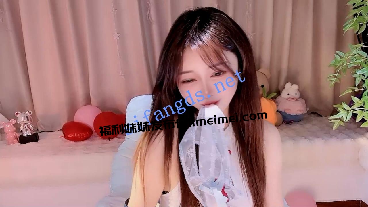 【Tang_bao】尤物御姐~激情裸舞诱惑~跳蛋狂震